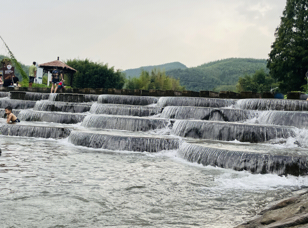 碧坞龙潭风景区图片