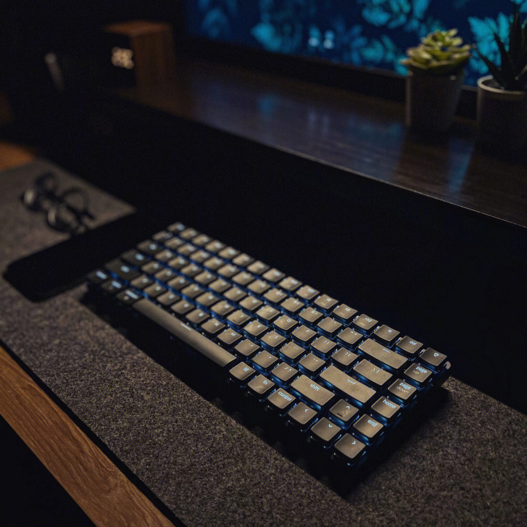 黑轴机械键盘(机械键盘黑轴打字)