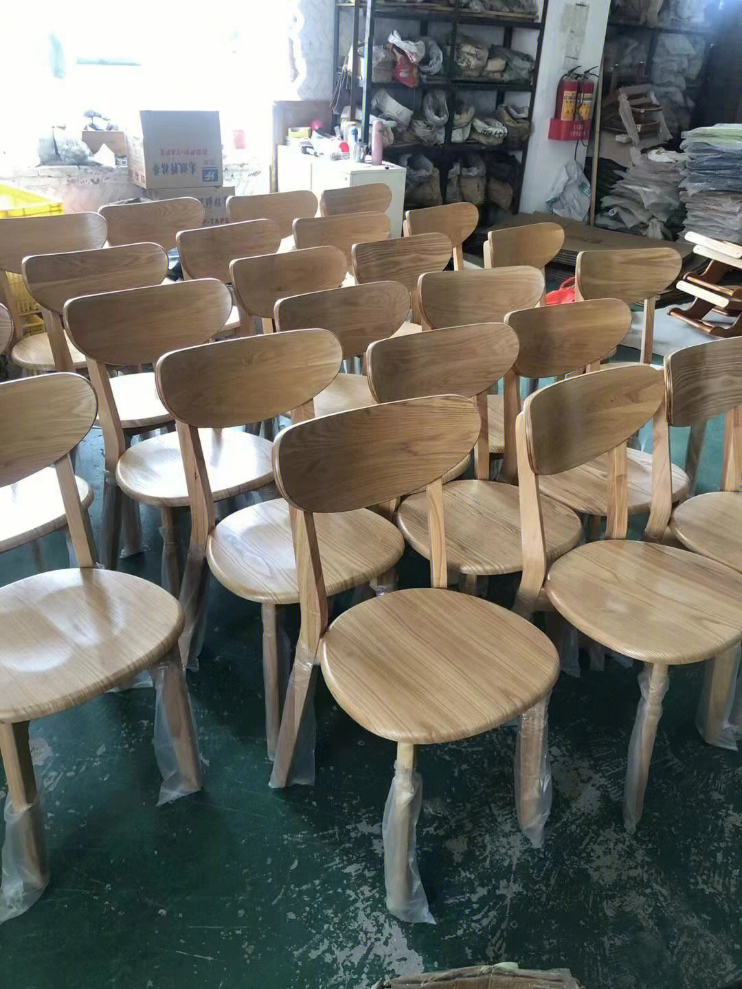 餐馆家具定制餐馆椅子批发市场实木凳子厂家
