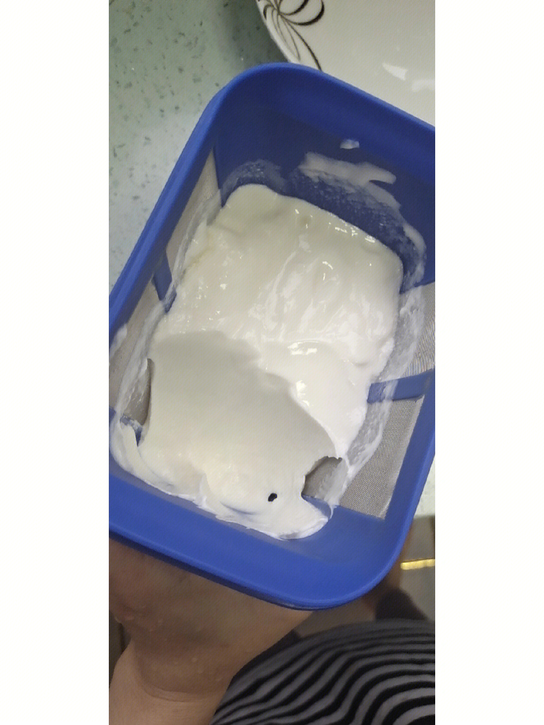 女子自制酸奶中毒图片