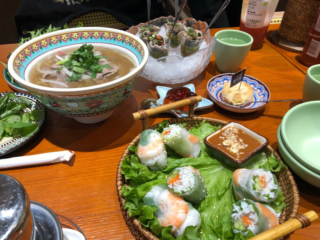 银川吾悦广场自助餐图片