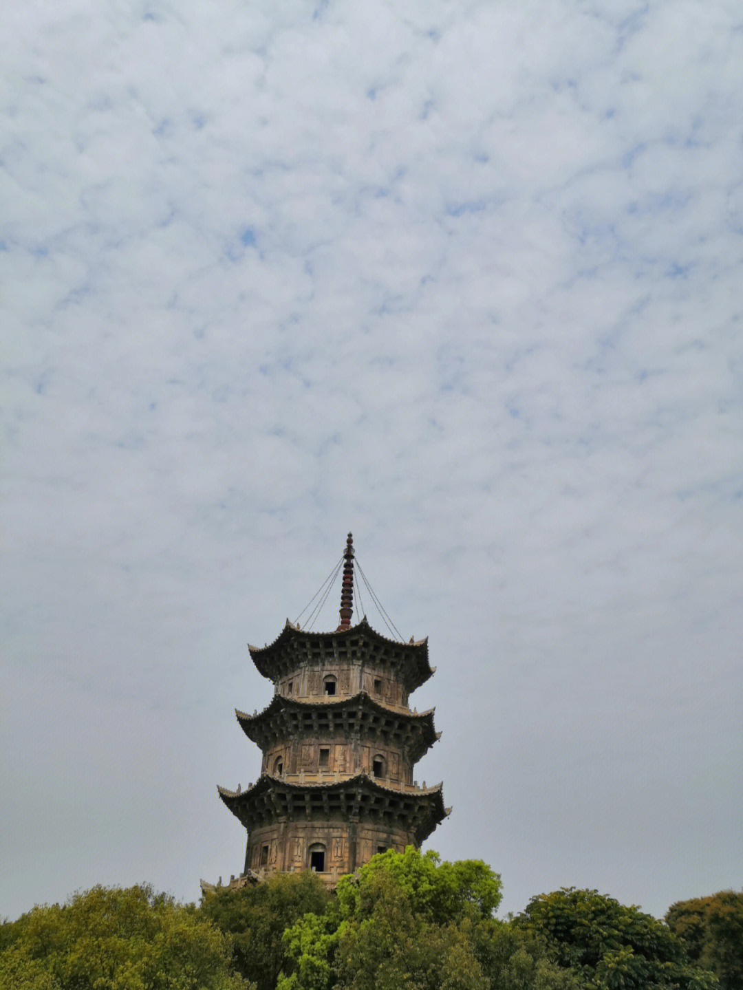 开元寺位于福建省泉州市鲤城区西街,是中国东南沿海重要的文物古迹