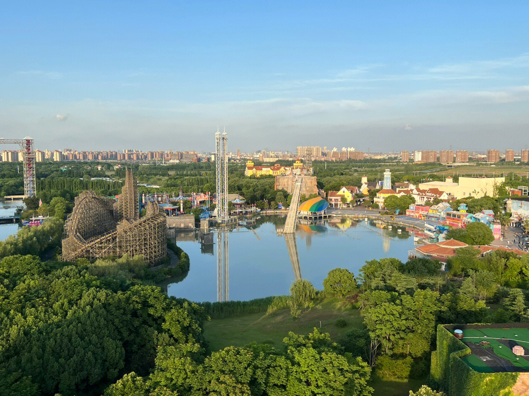 上海欢乐谷园区图片