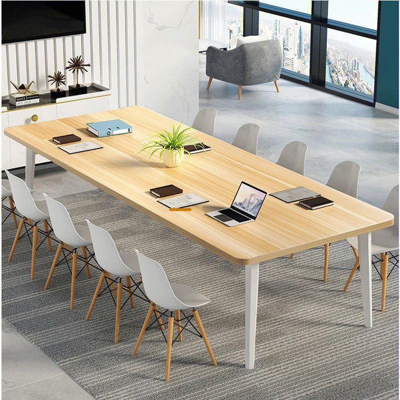 拉伸书桌是一种极简主义的书桌，让你定制自己的工作空间