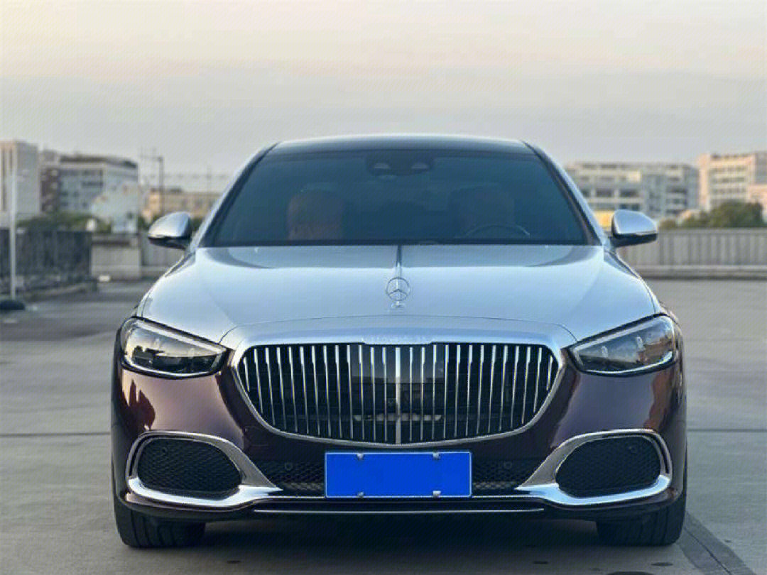 奔驰迈巴赫s4804matic60双拼改色膜03