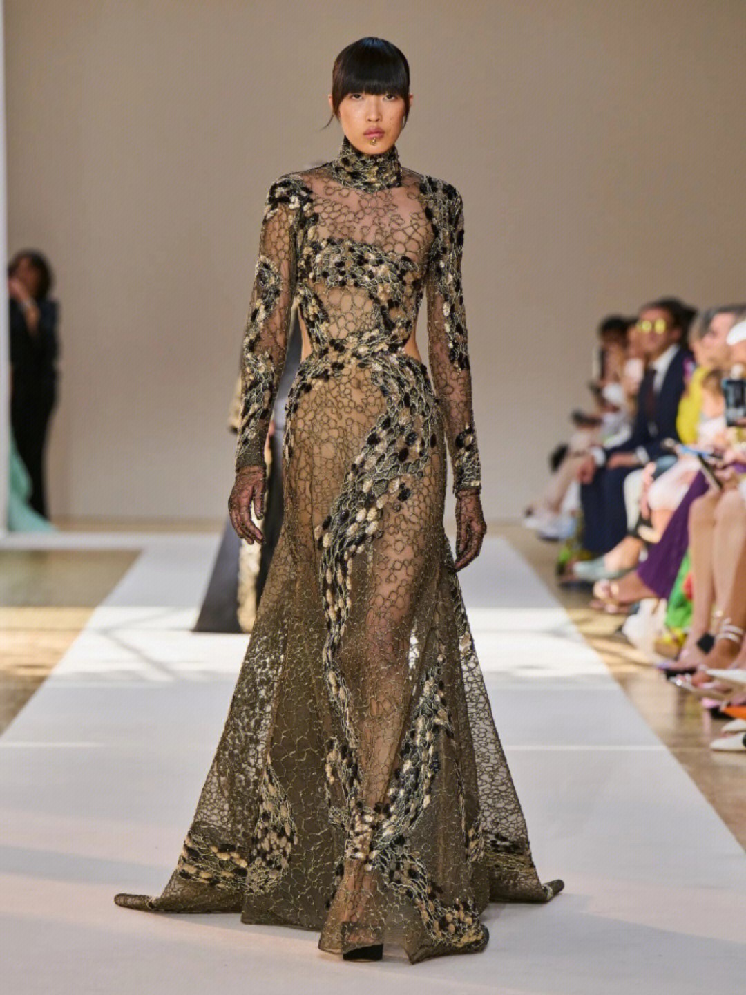 eliesaab2022年