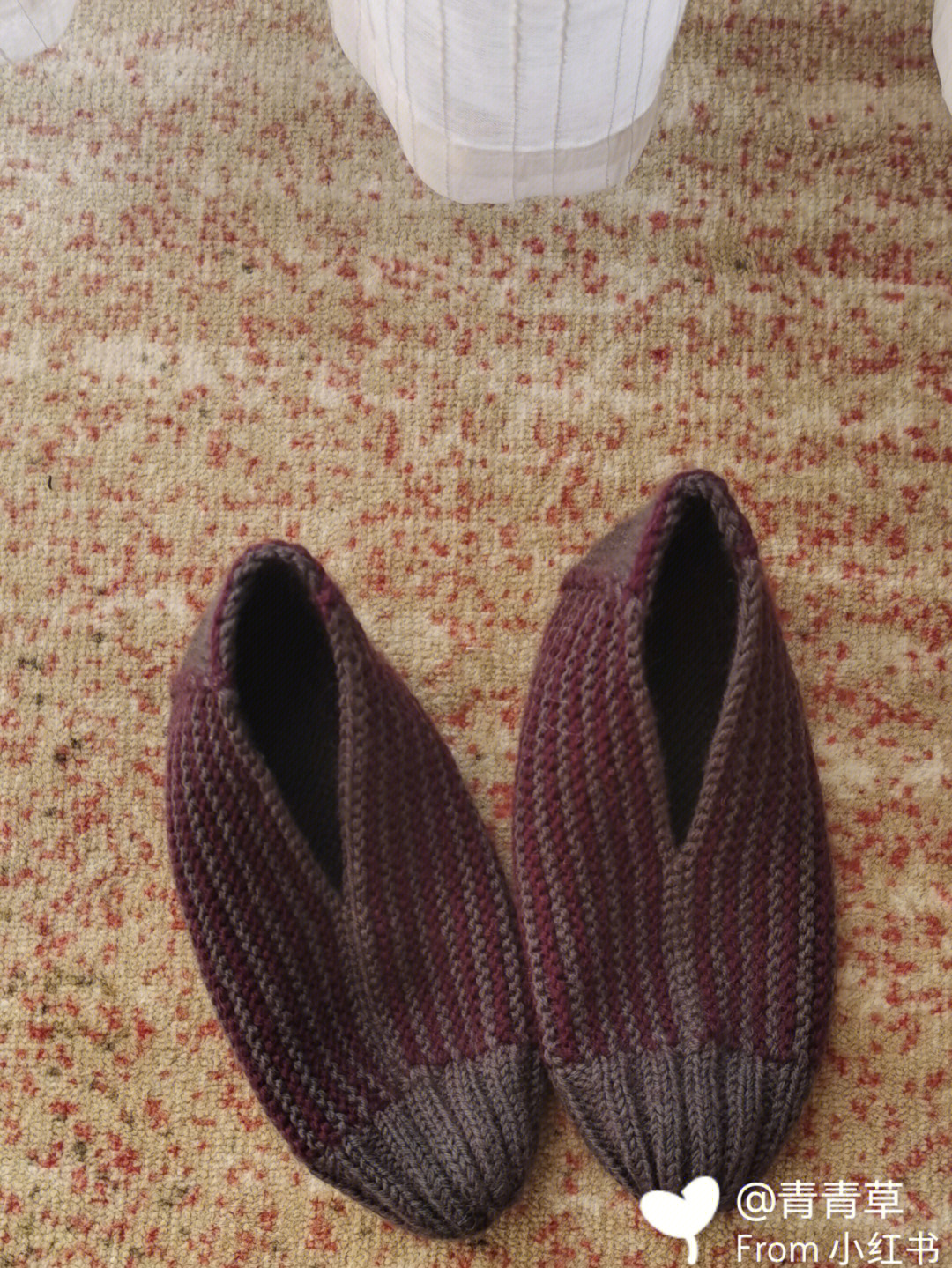 最容易编织的地板袜图片