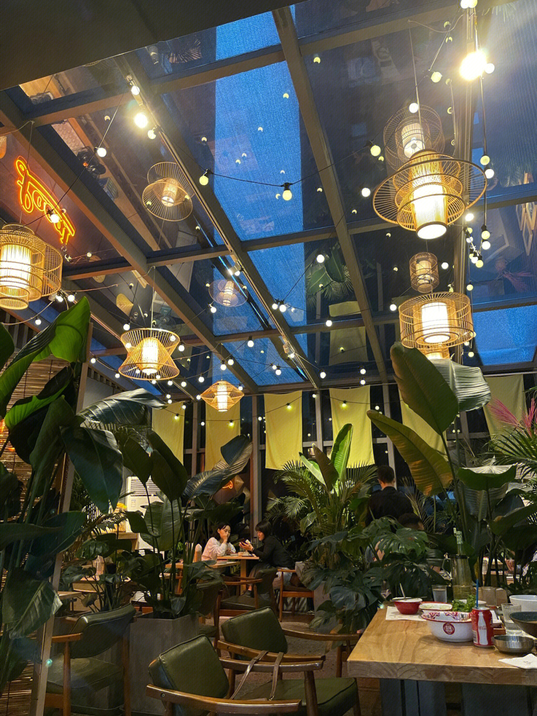 一家风格独特充满情调的越南餐厅
