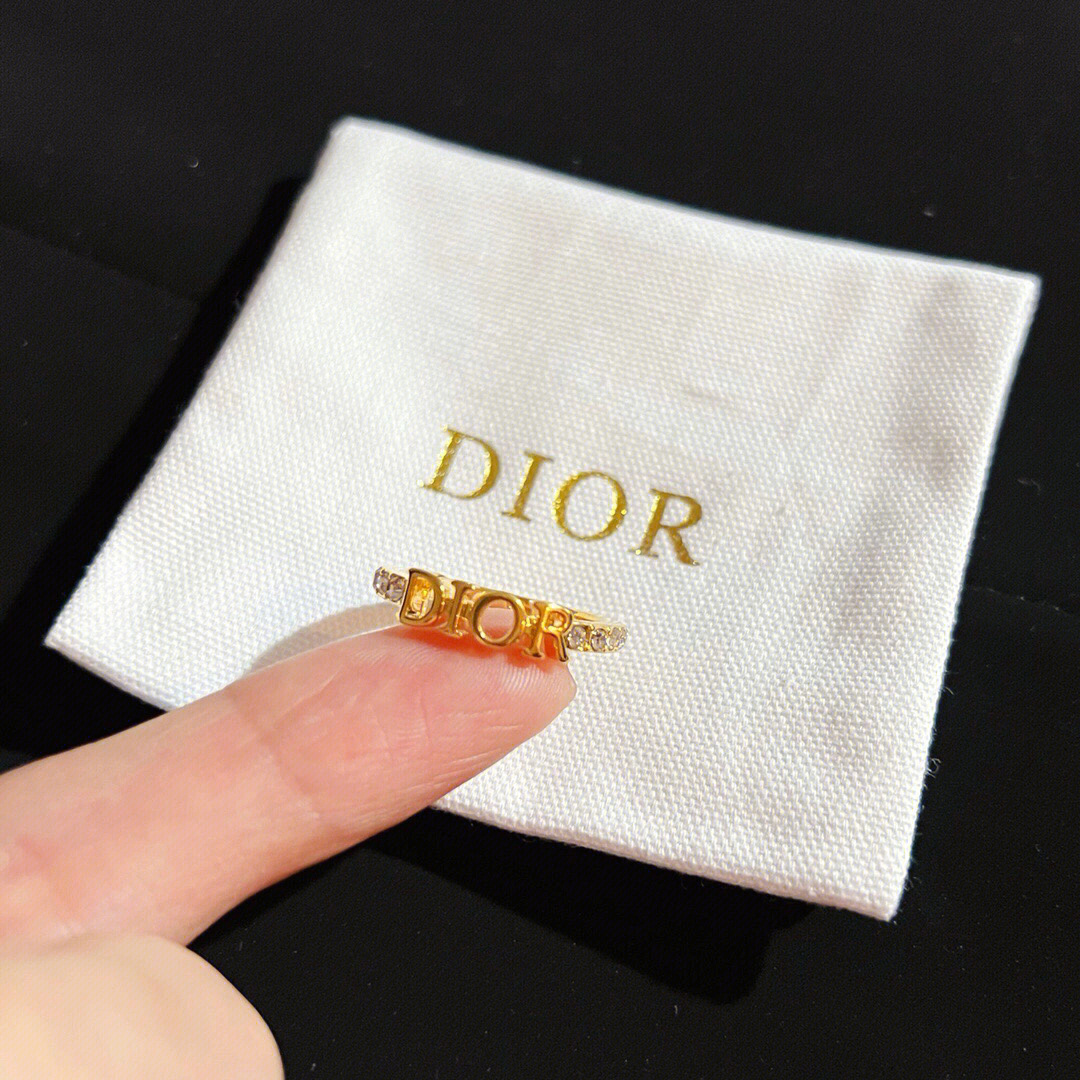 dior迪奥字母镶钻戒指食指戒指环