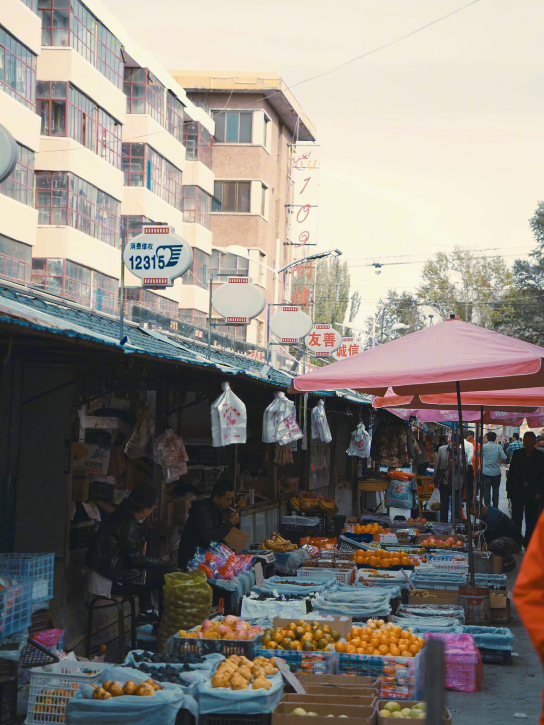 玉门市街景照片图片