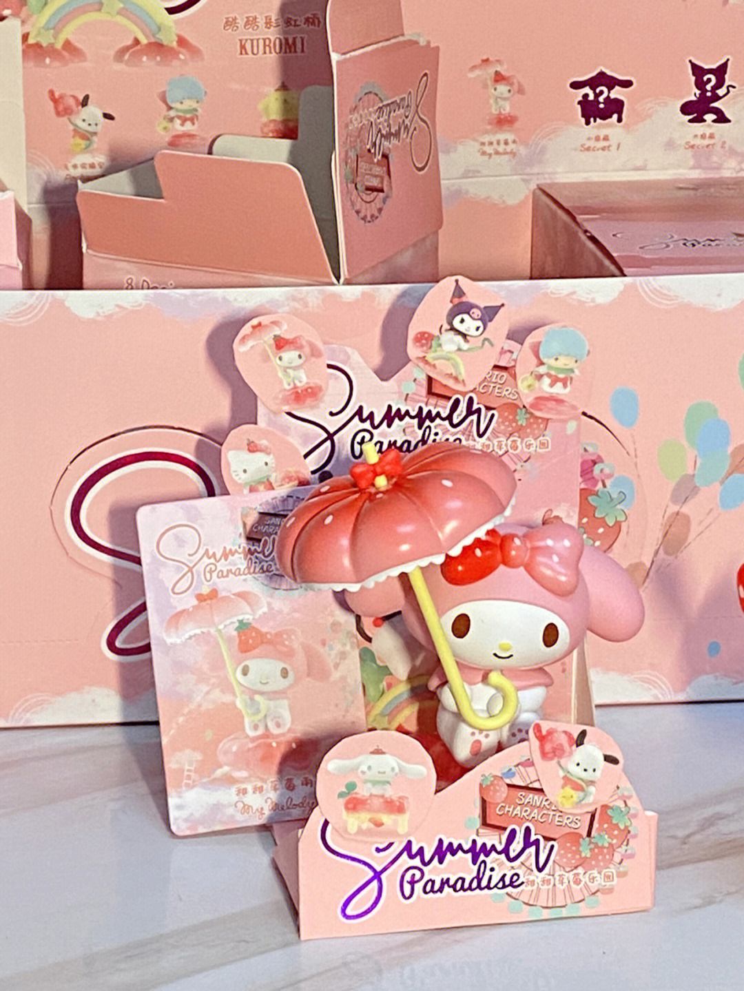 三丽鸥甜甜草莓乐园系列盲盒全套