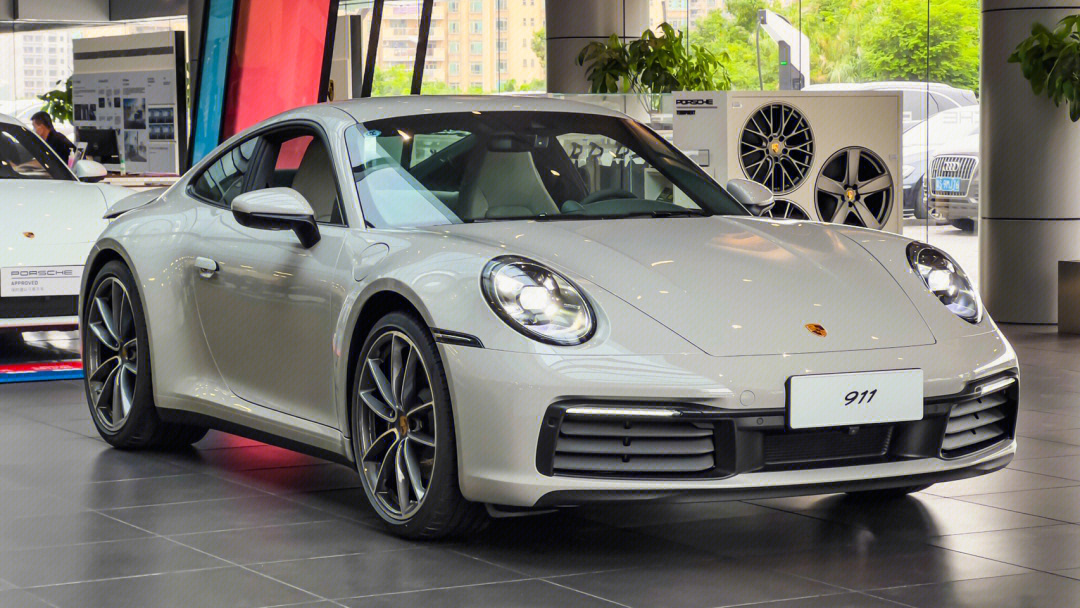 911carrera4哑灰现货