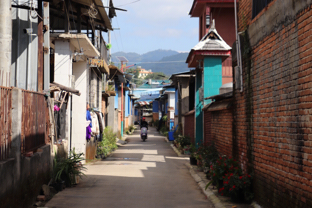 勐海小巷子图片