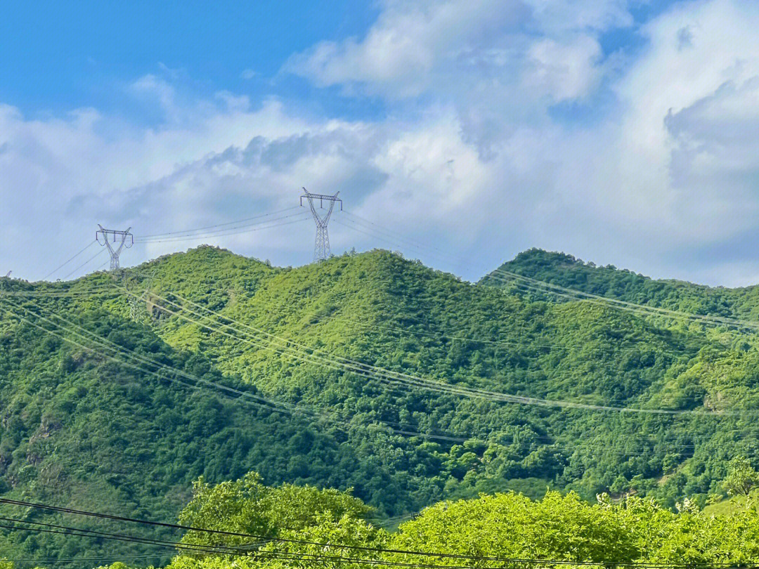 山清水秀太阳高谱子图片