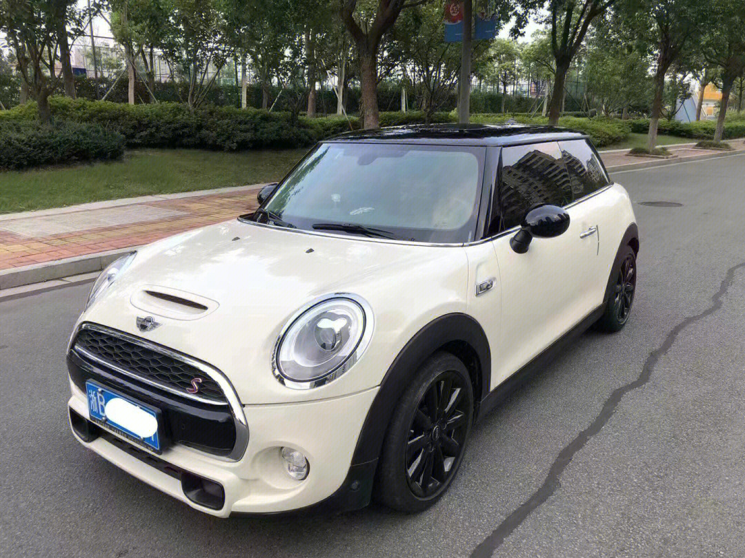 17年69715宝马mini coopers,2.0t涡轮增压