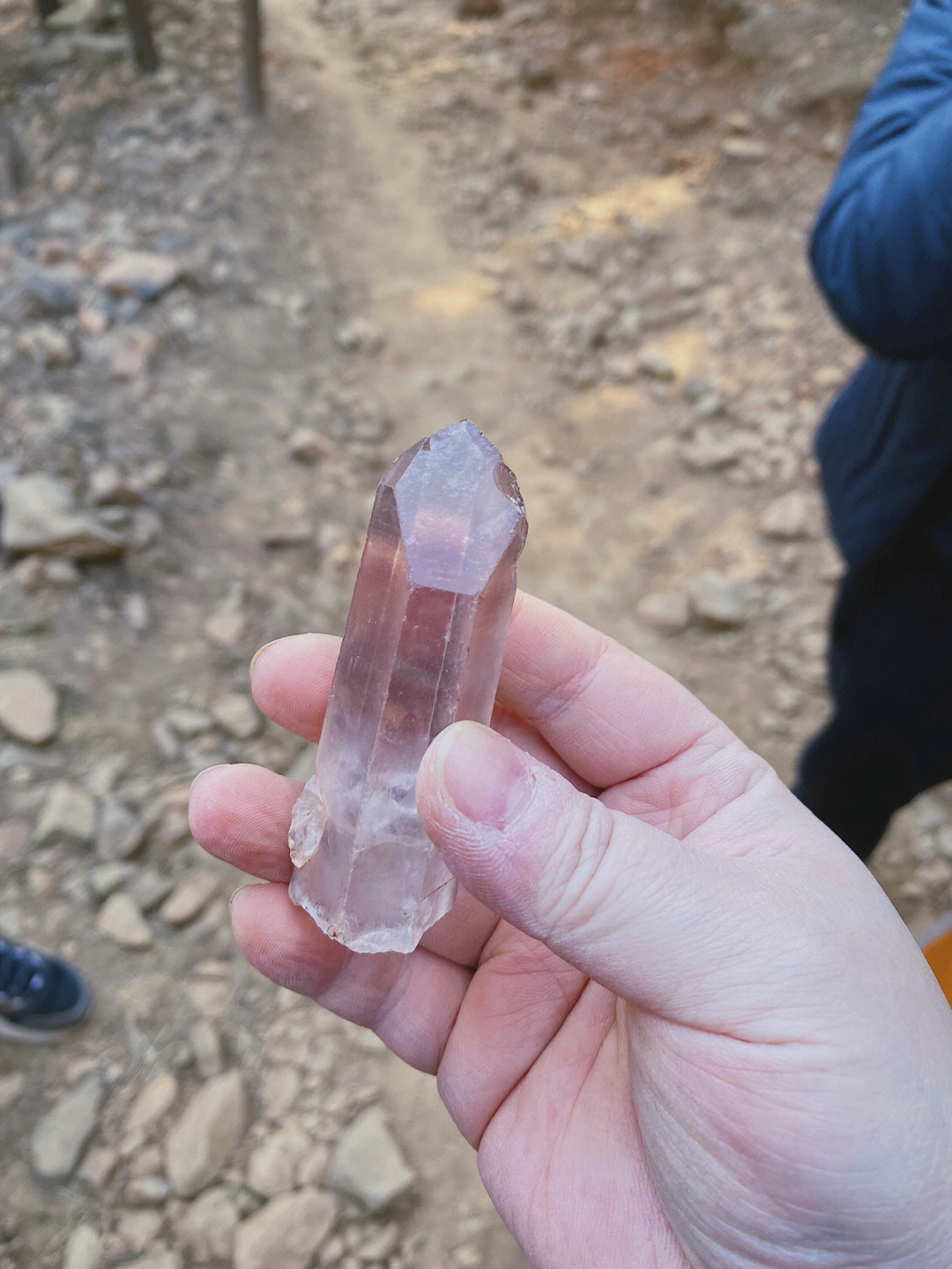 翠微山法海寺挖水晶赏山桃花