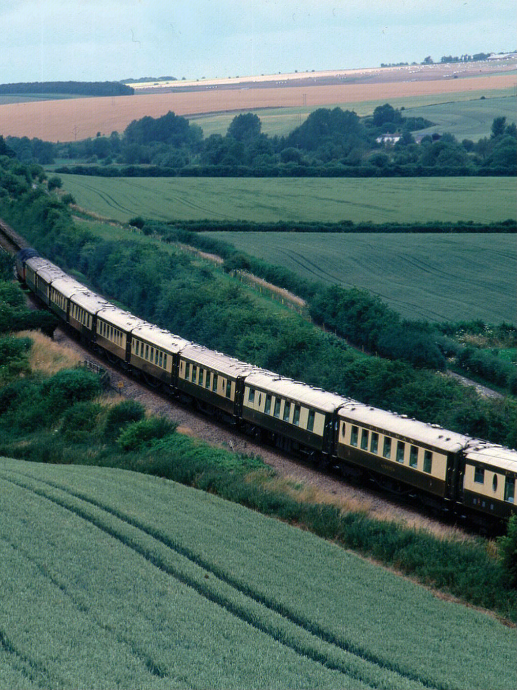 095贝梦德英国铂尔曼号列车britishpullman