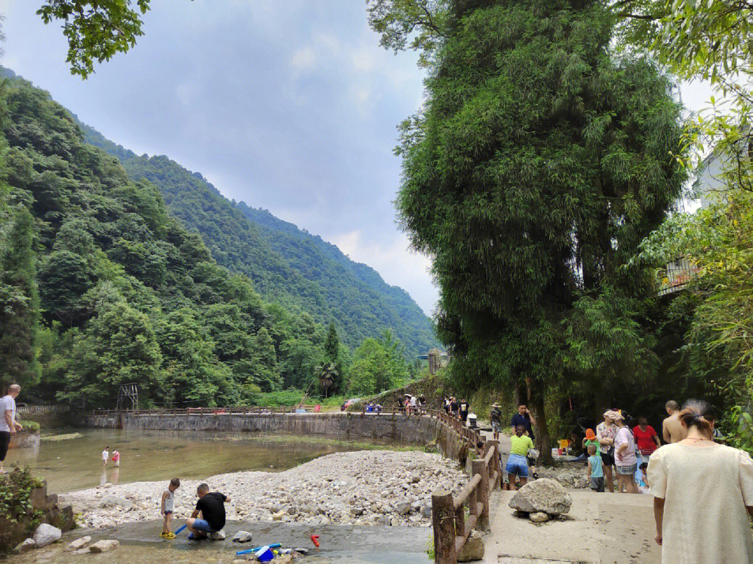 夏日避暑玩水绵竹楠木沟