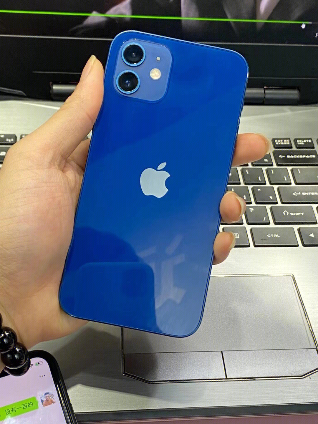 苹果12真实图片 蓝色图片