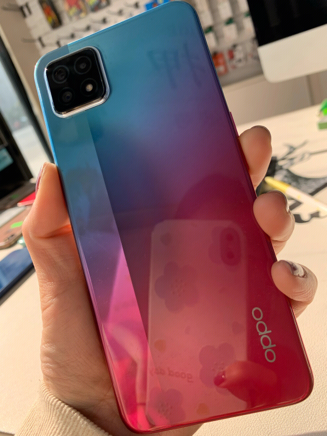 oppoa72挖孔屏壁纸图片