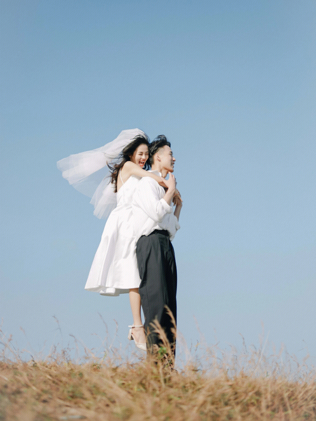 三亚古摄影婚纱团购怎么样_三亚阳光海岸外景婚纱写真摄影_三亚水下婚纱摄影