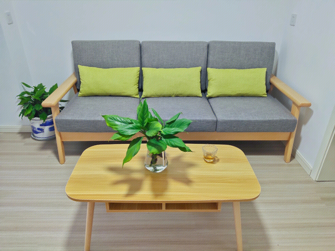 日式风格的全榉木沙发