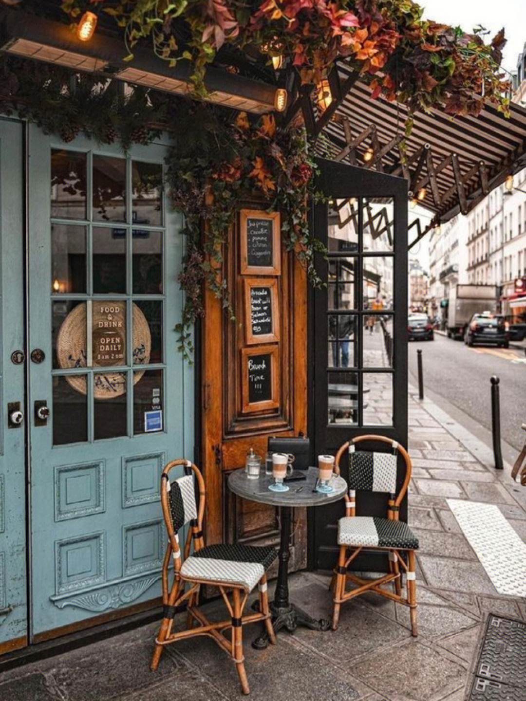 巴黎街角的咖啡厅75每一个转角都是风景