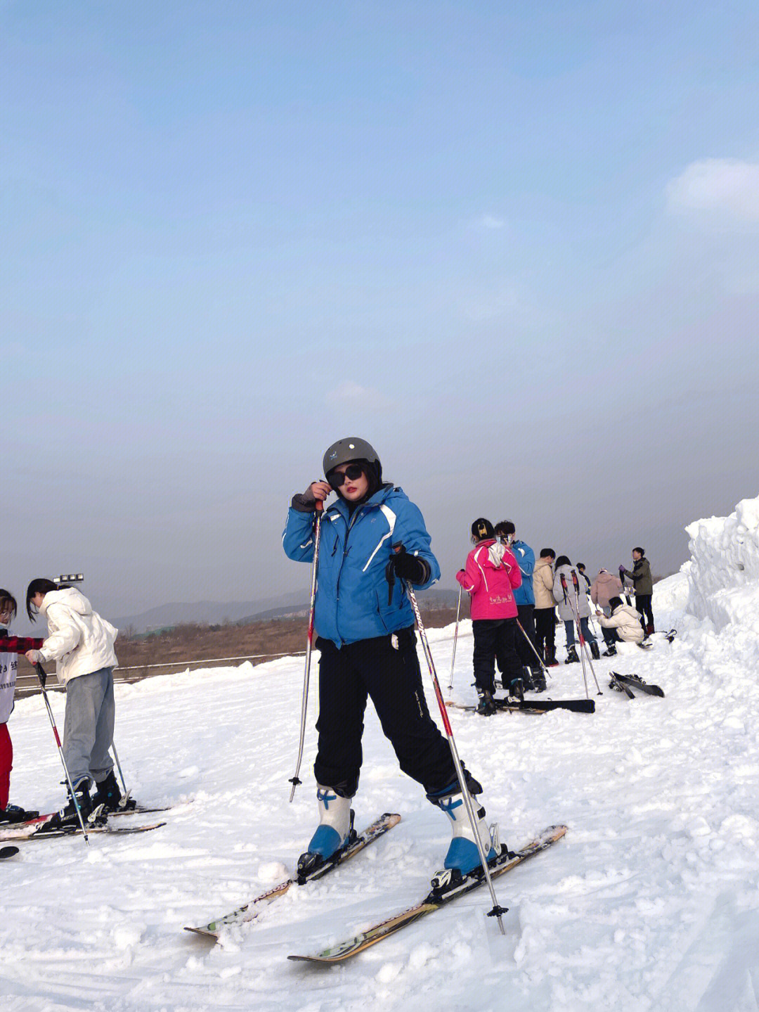 济南蟠龙山滑雪场多大图片