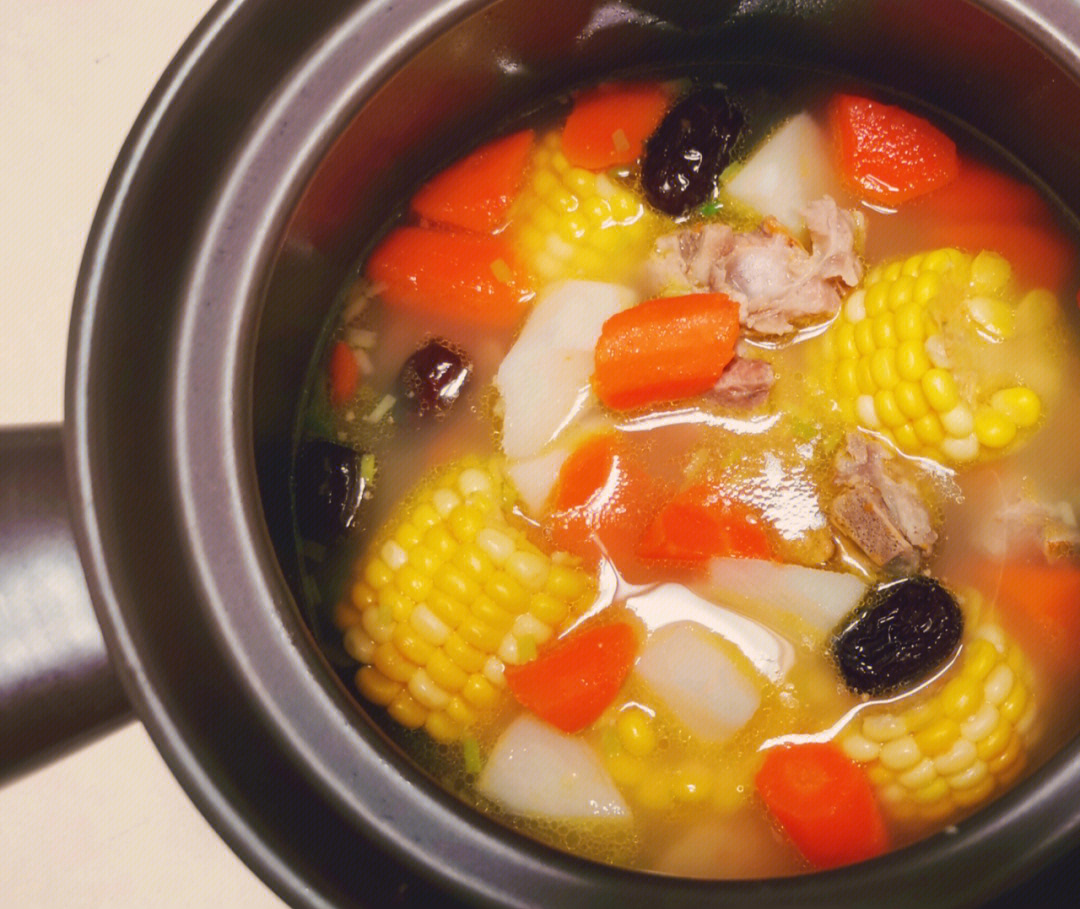 做饭练习05用砂锅炖排骨玉米汤