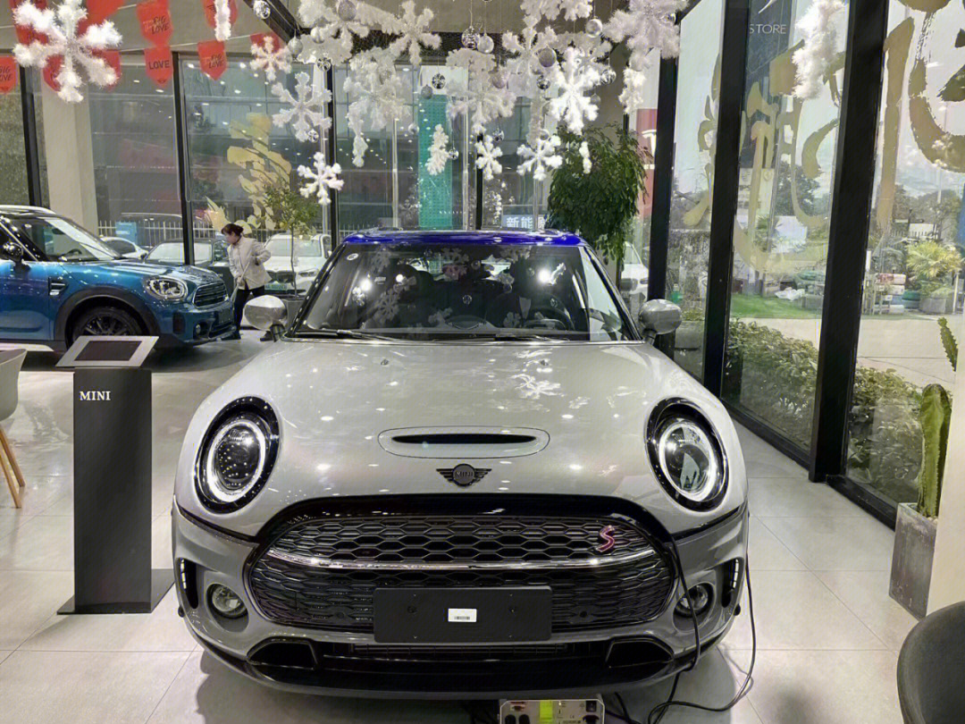 mini2020款六门图片