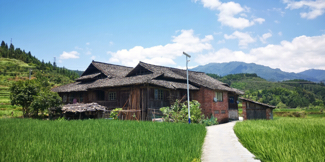 侗寨皇岗村图片