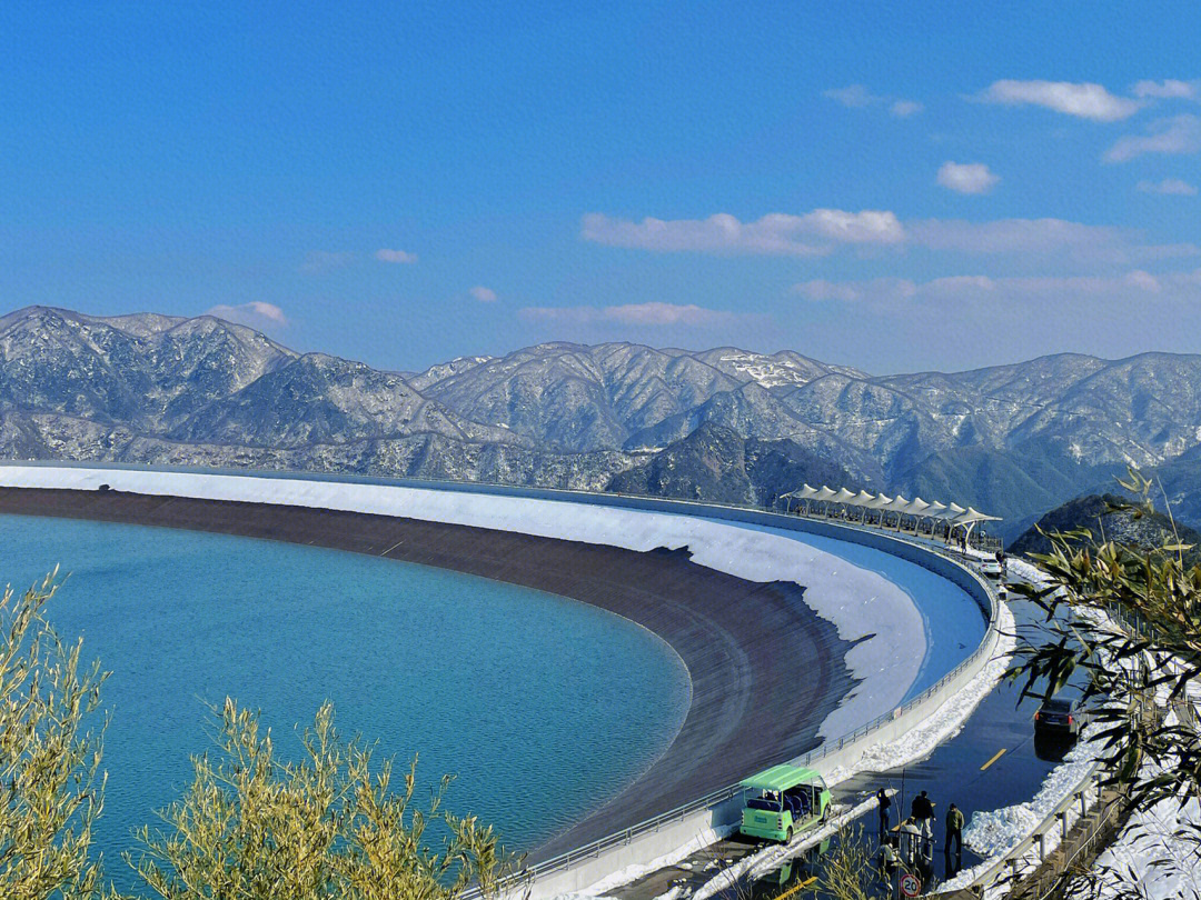 江南天池滑雪场电话图片