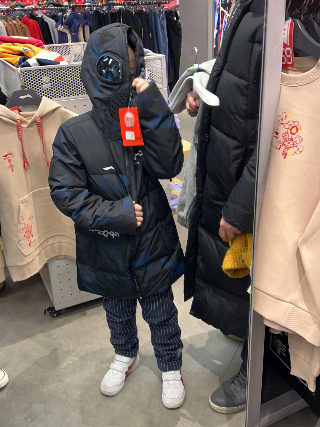 小盆友为什么都喜欢带大眼睛的衣服