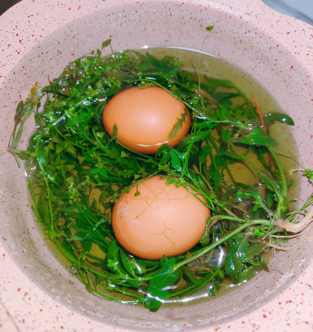 清明节荠菜煮鸡蛋图片
