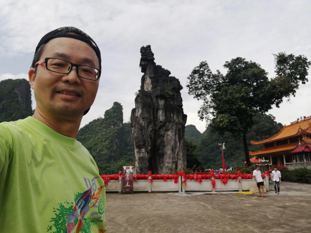 马山县弄拉普陀寺历史图片