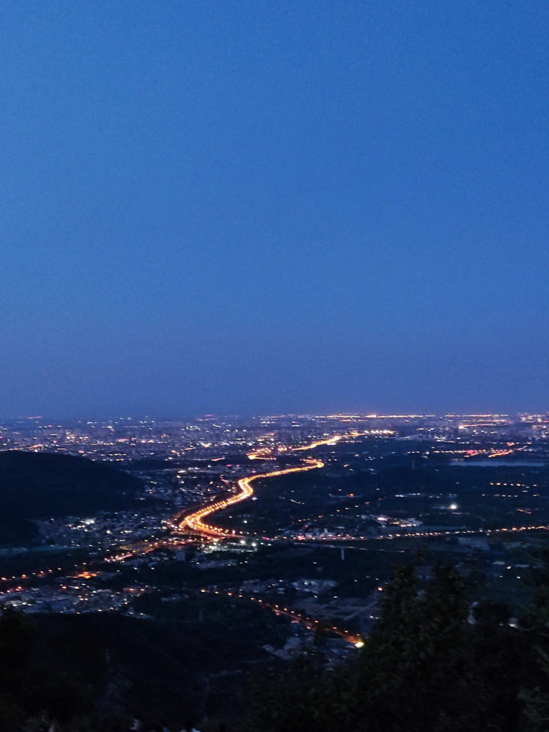 北京鬼笑石夜景图片