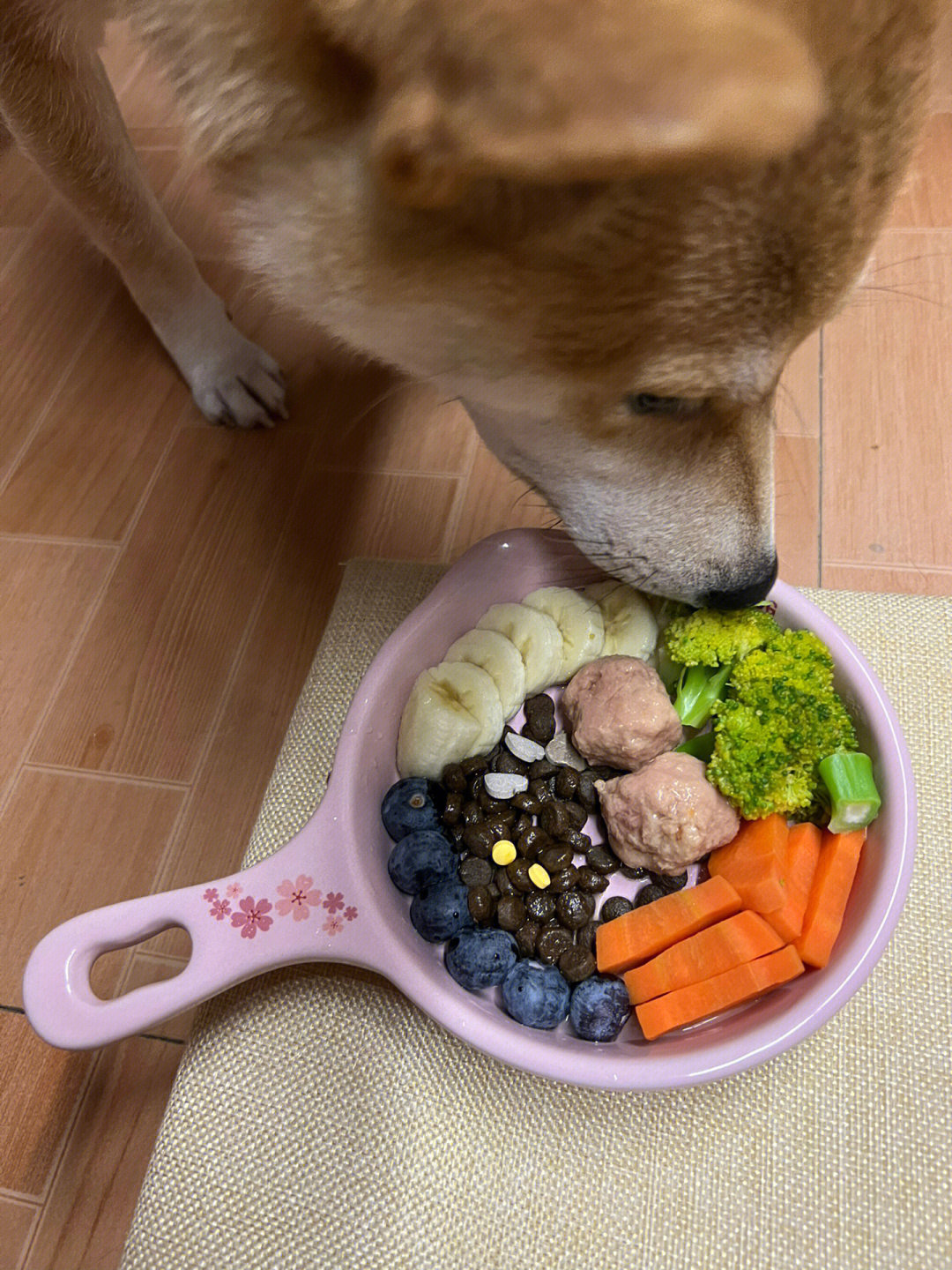 祝您用餐愉快表情包图片