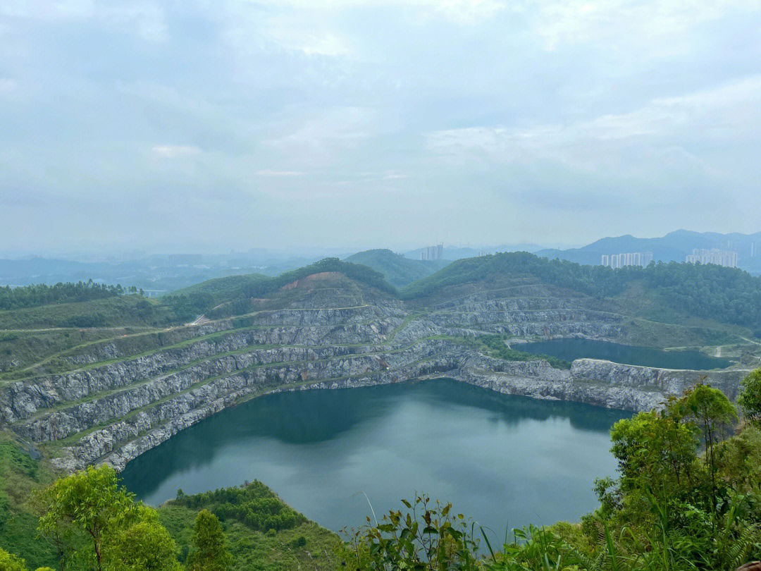 油麻山