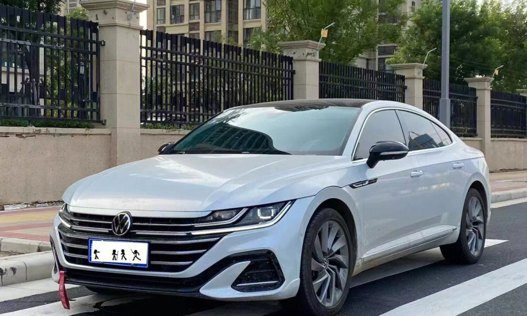 【车辆名称】2021款 一汽-大众cc 380tsi 夺目版