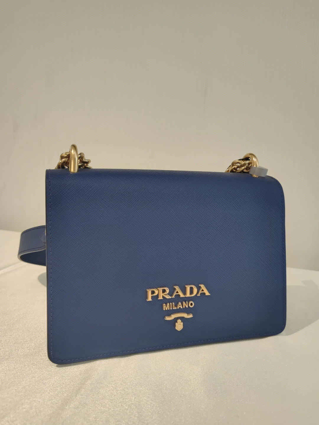 prada milano系列包图片