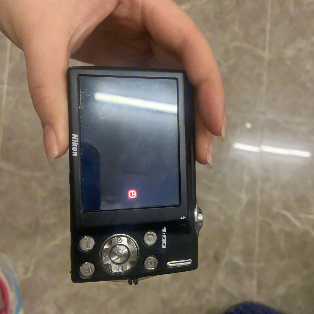 一直想买的小相机在家里找到尼康ccd相机