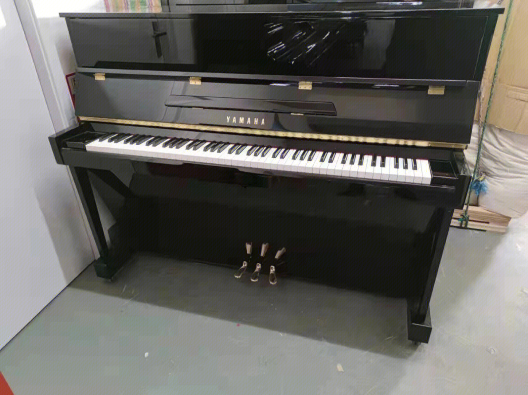 国产二手2011年的雅马哈ye118钢琴出售
