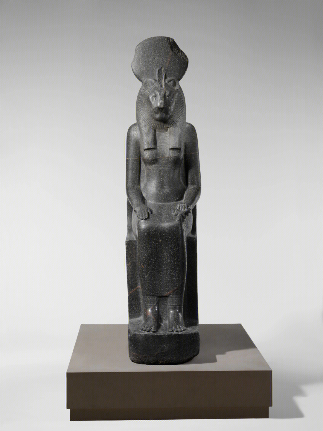 埃及萨赫麦特女神像