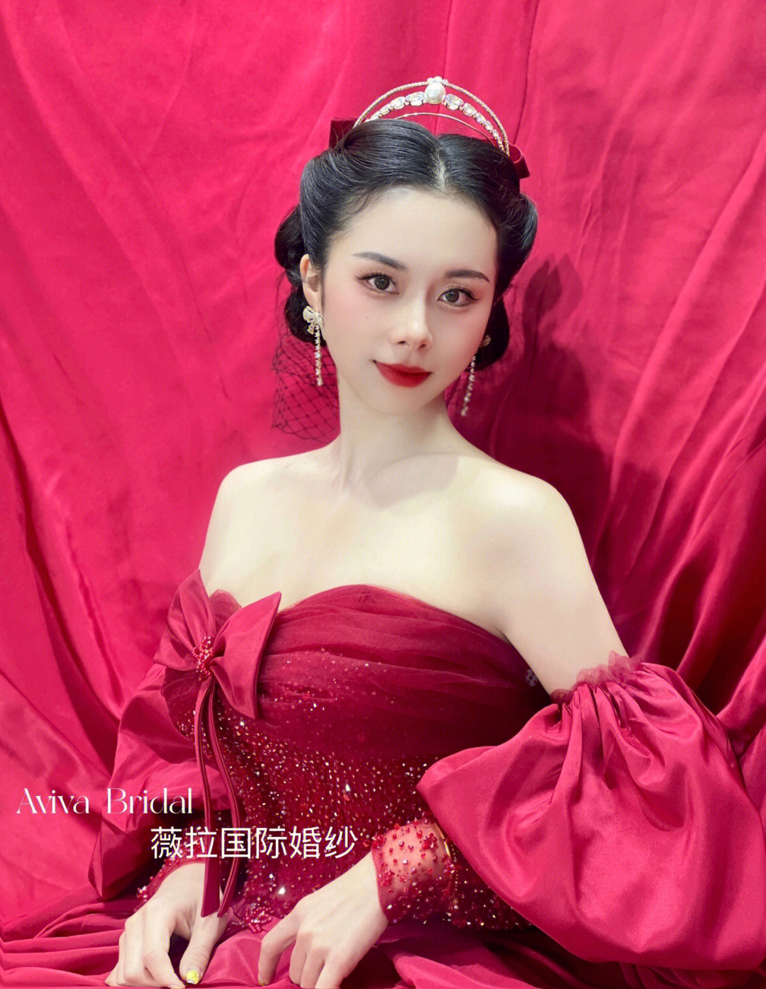 是偏爱,也是例外#我的婚礼造型#莆田酒红色婚纱大托长托红色