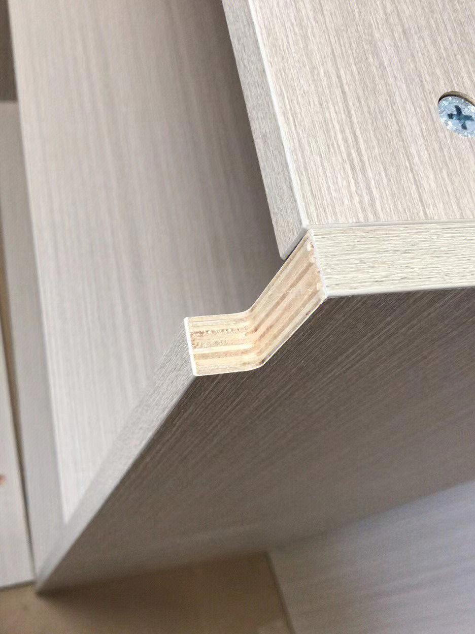实木多层板做柜体