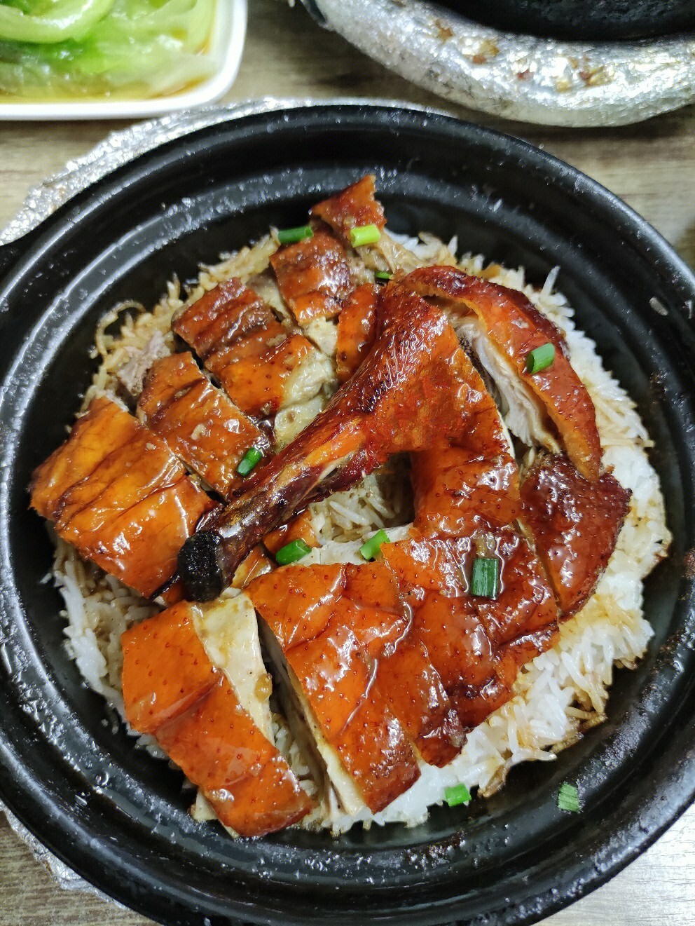 烧肉拼烧鹅饭图片