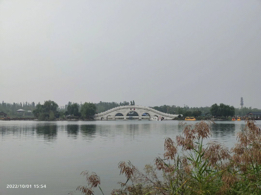 昆明池的风景介绍图片