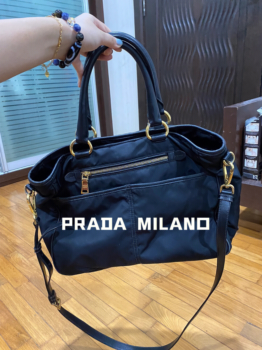 prada milano系列包图片