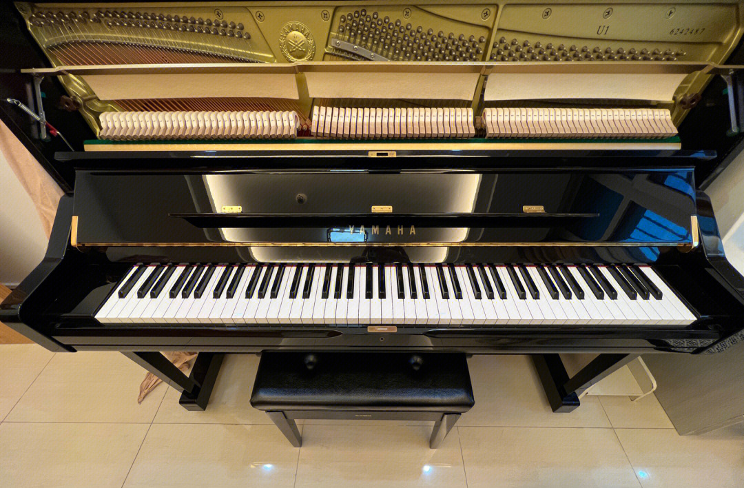 雅马哈钢琴原装进口u1一手学生自用2010年