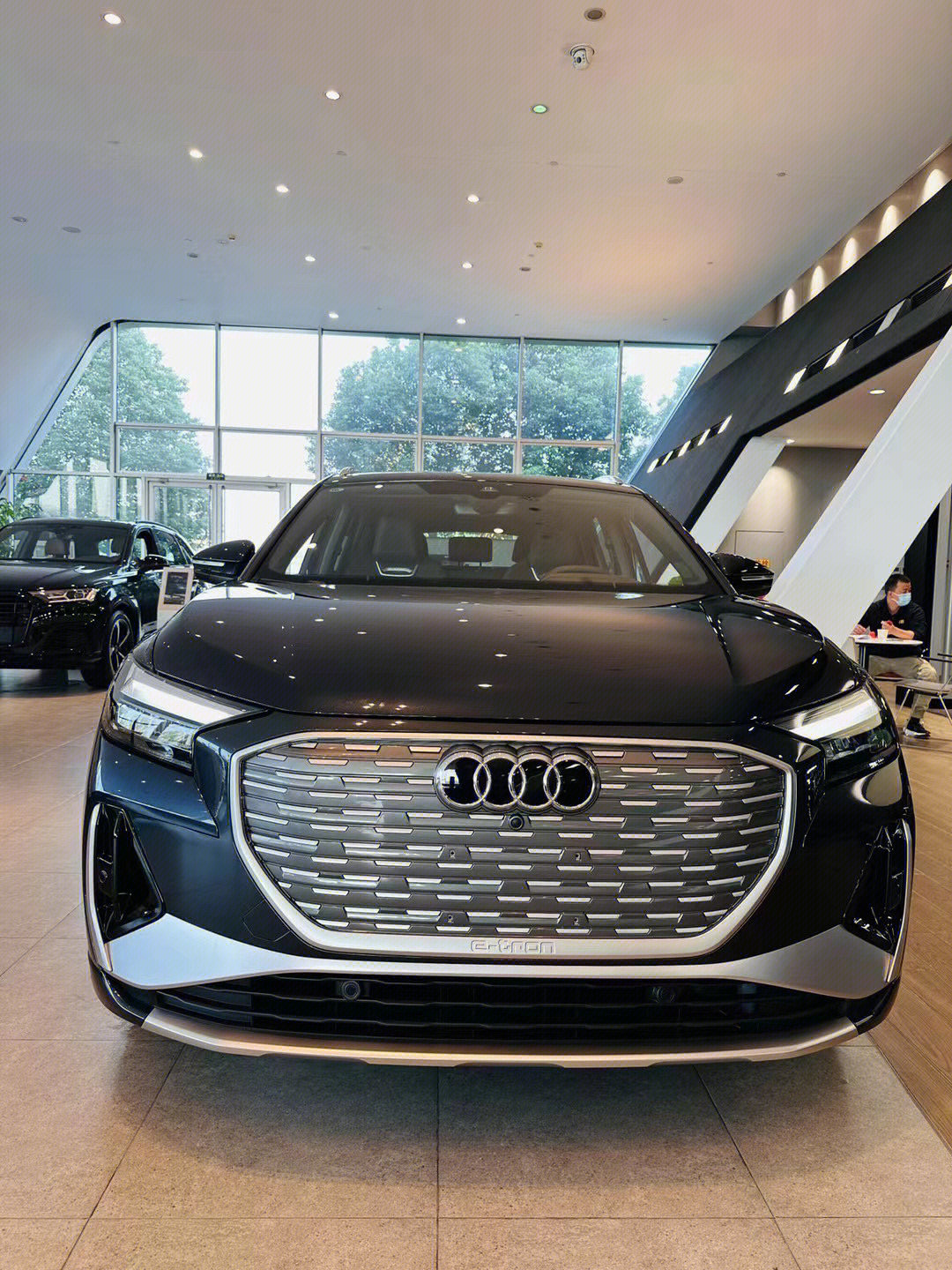 奥迪q4etron
